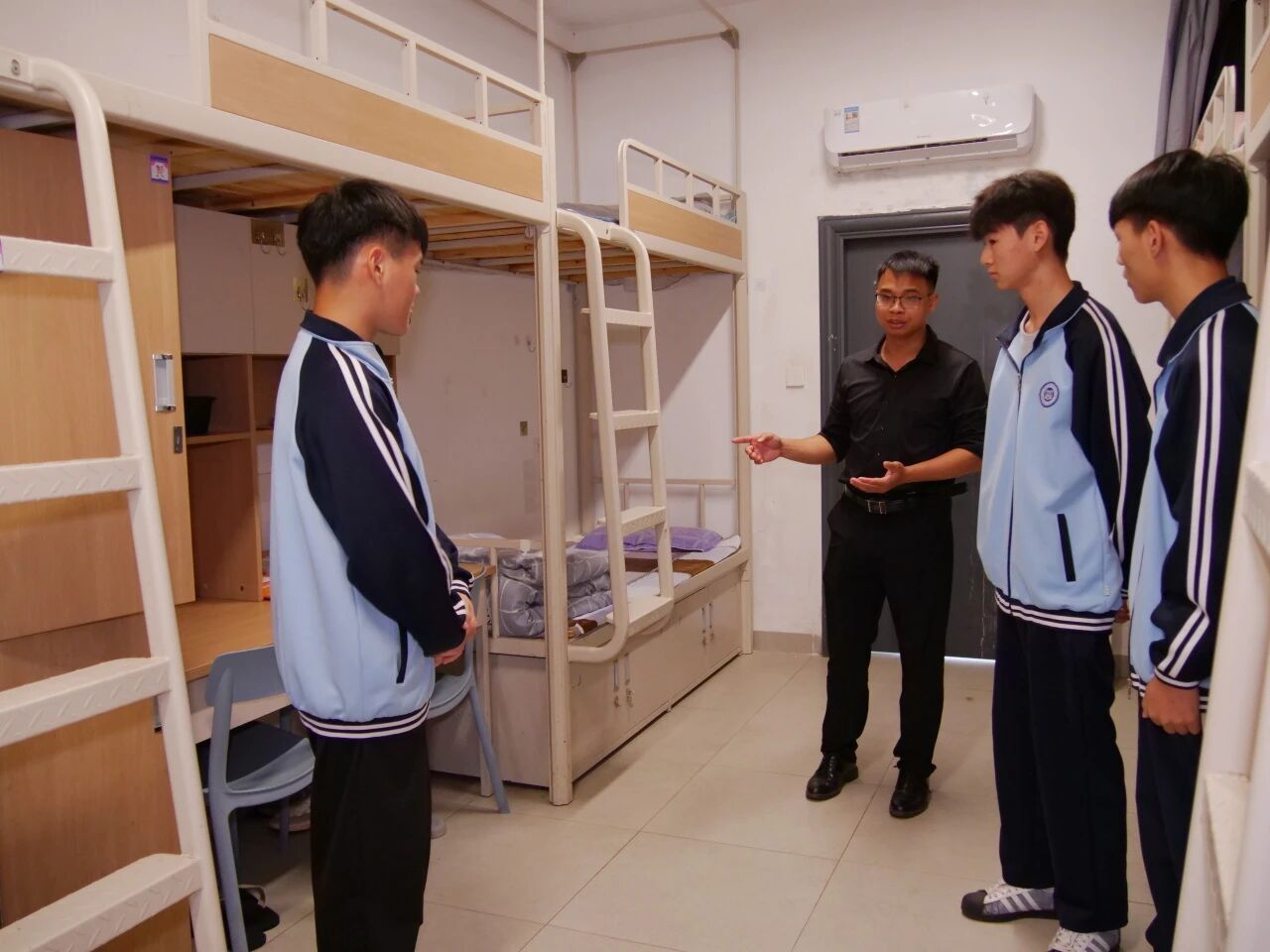 巡查宿舍 巡查宿舍