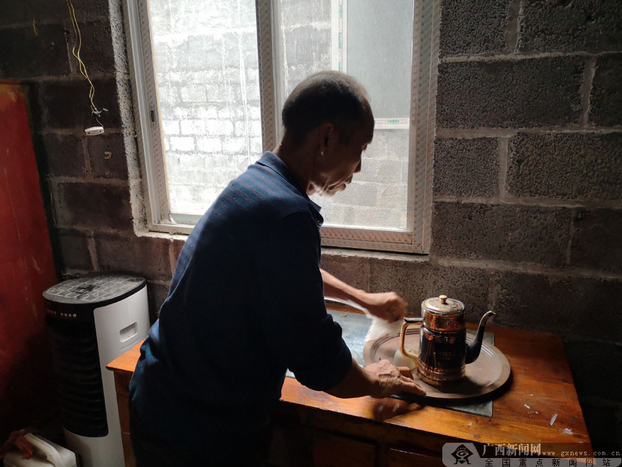 用生命诠释初心和使命——追记优秀共产党员黄景教 用生命诠释初心和使命——追记优秀共产党员黄景教