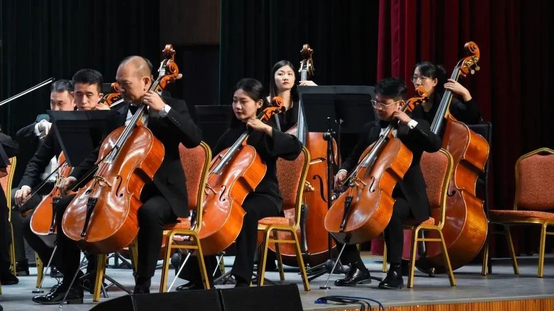 青春有梦，声声不息丨2024年高雅艺术进校园西甲联赛官网专场开唱！