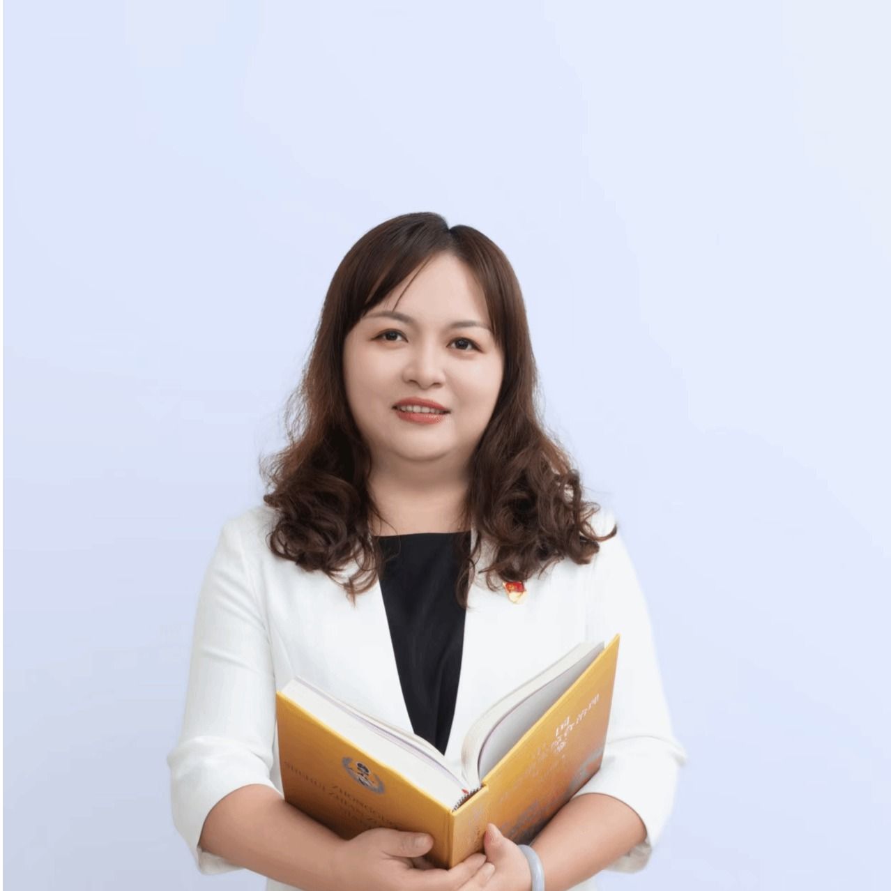 吴铭英